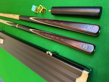 TAYLOR MADE ENGLISH 8 BALL POOL CUE PACKAGE, MAROON SWIRL PLAYING CUE AND BREAK CUE PACKAGE. 
